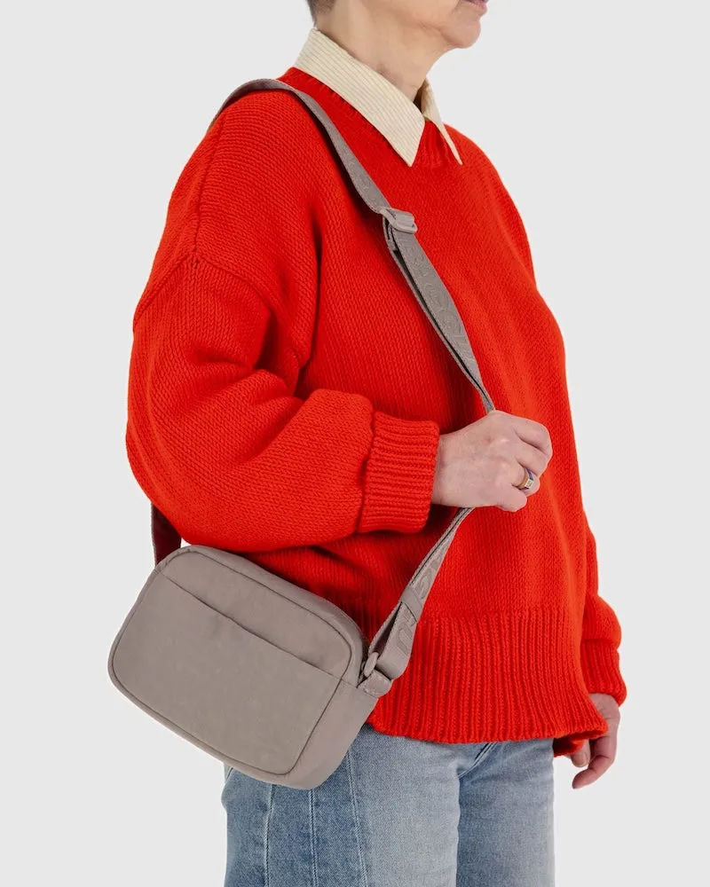 Camera Crossbody in Dove