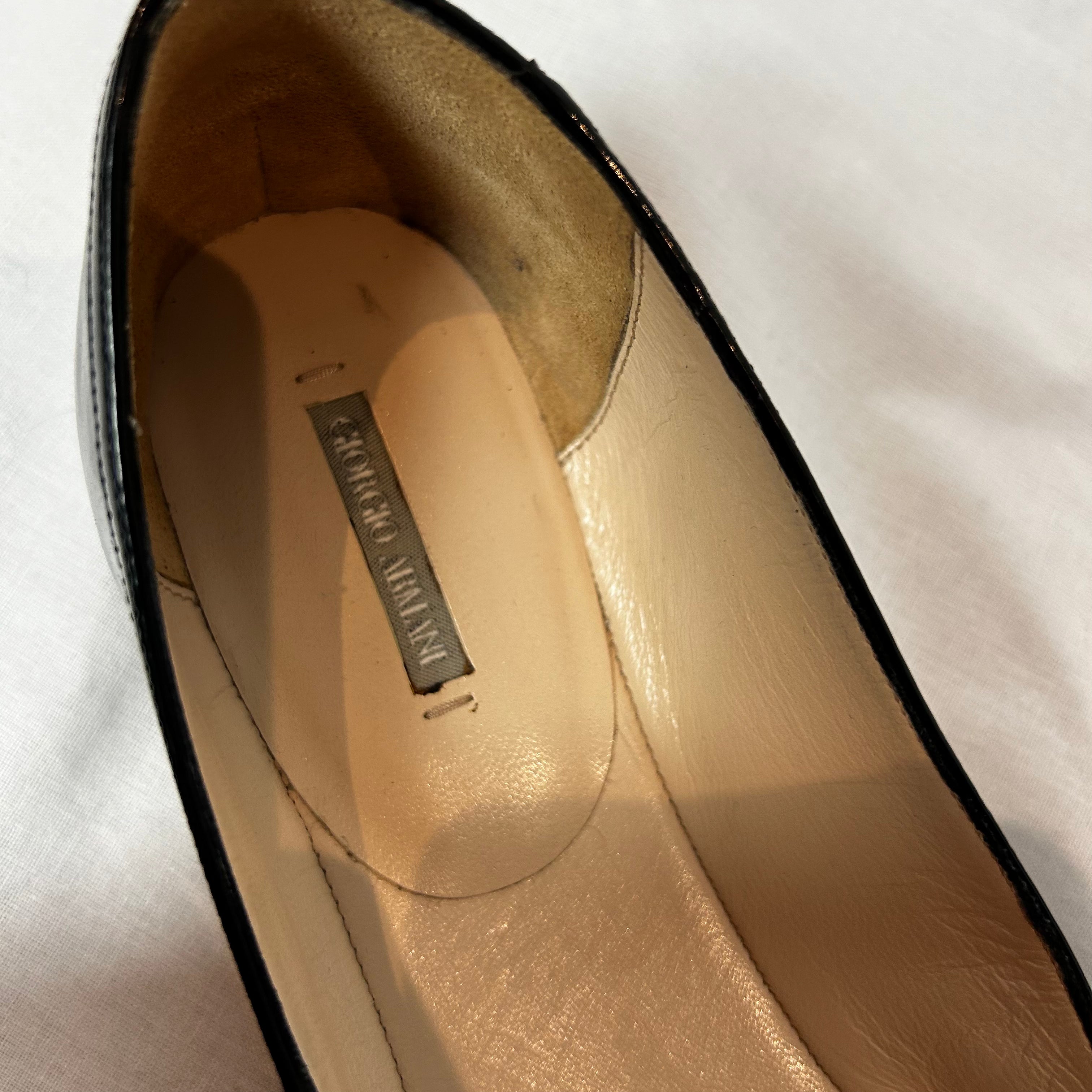 Giorgio Armani Brand New 395 Black Patent Butterfly Pumps 39