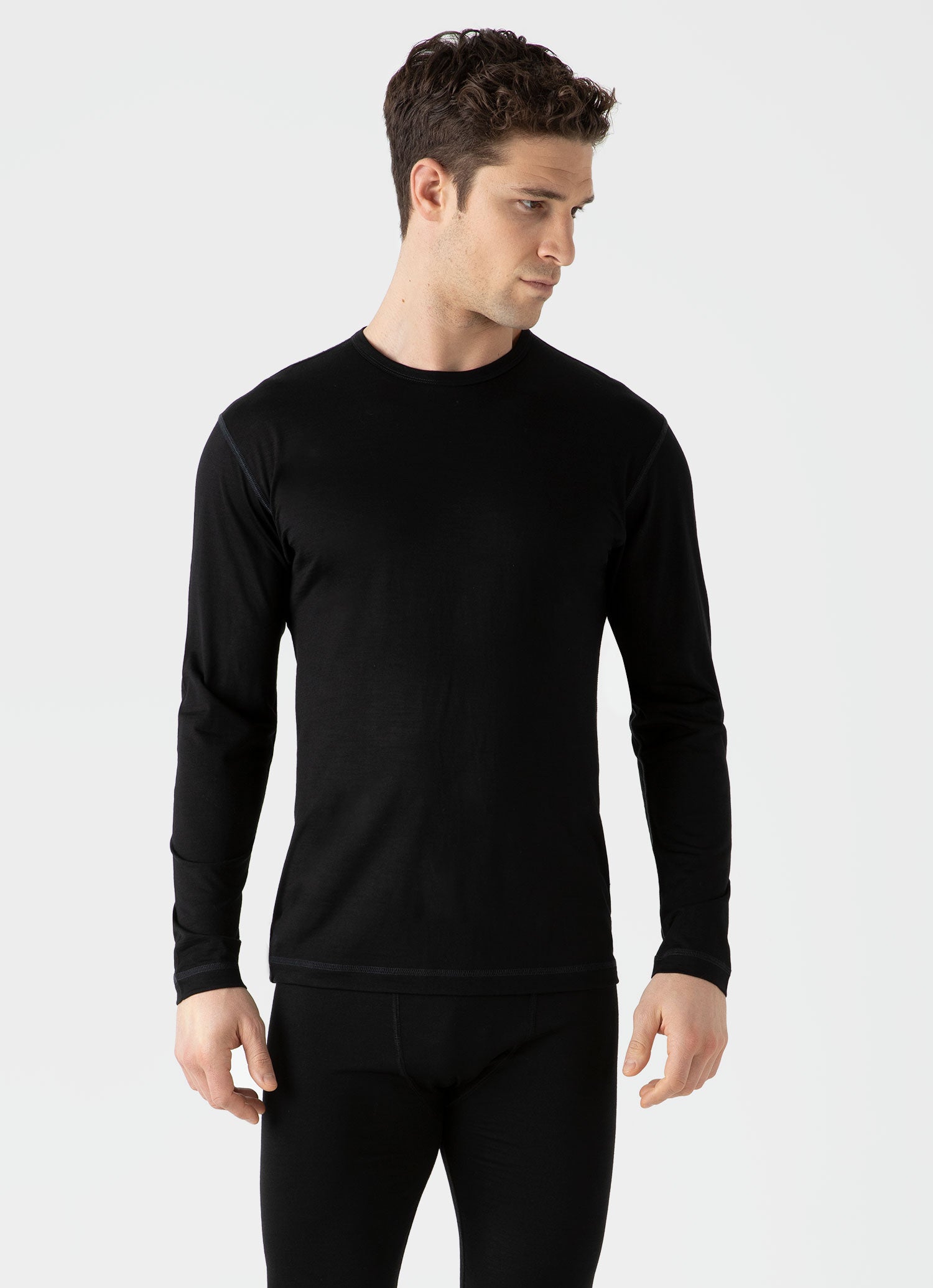 Men's Merino Long Sleeve Base Layer in Black