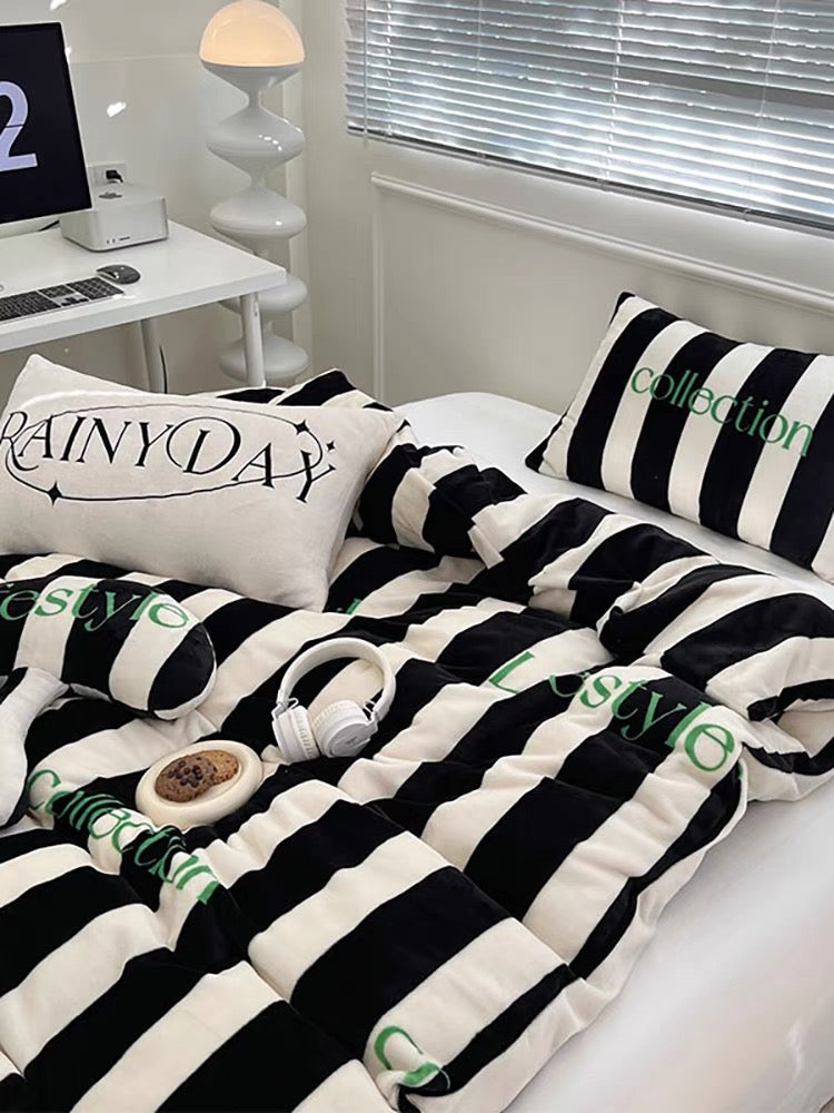 Modern Stripe black white green fleece bedding set