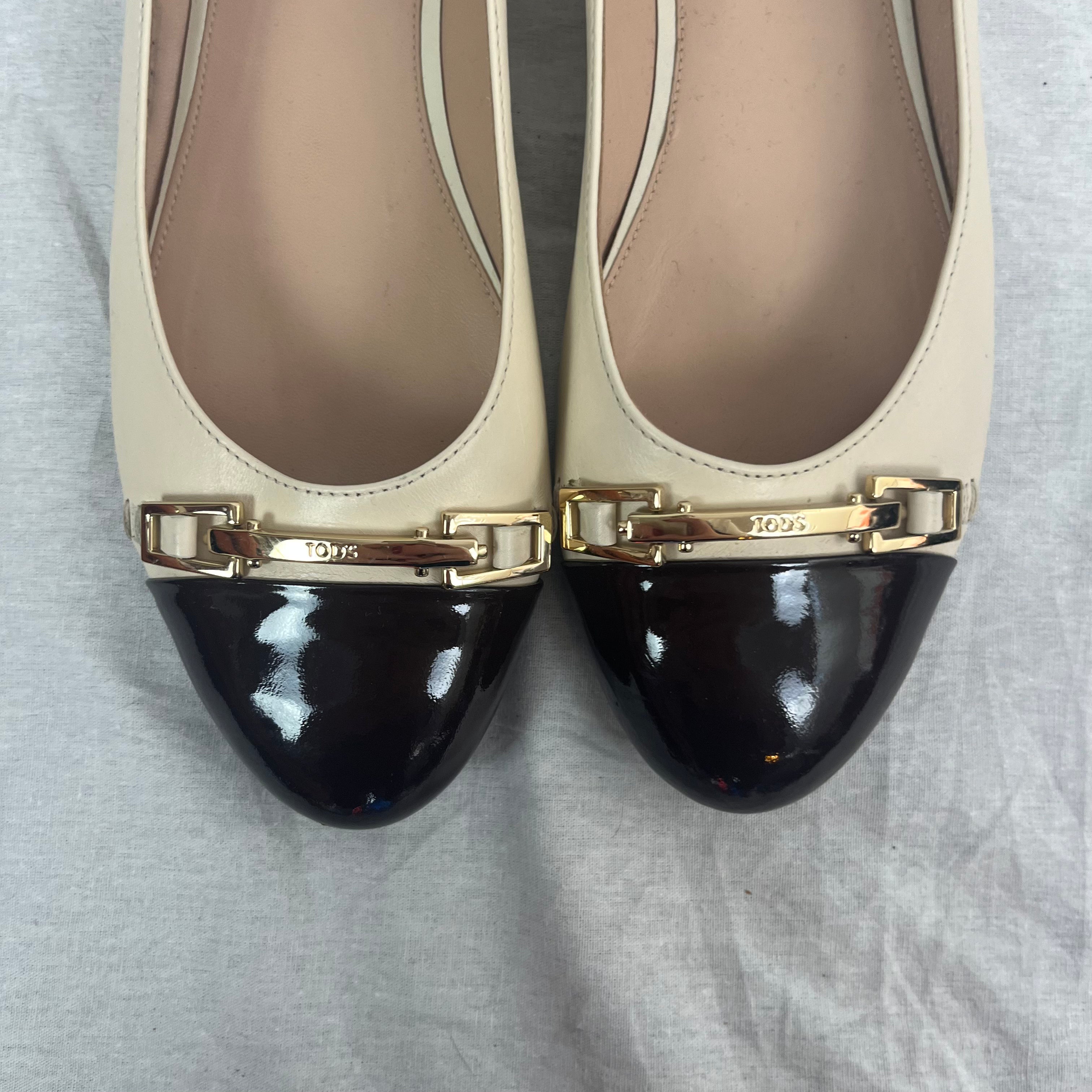 Tods Ivory & Aubergine Toe Cap Leather Ballet Pumps 38.5