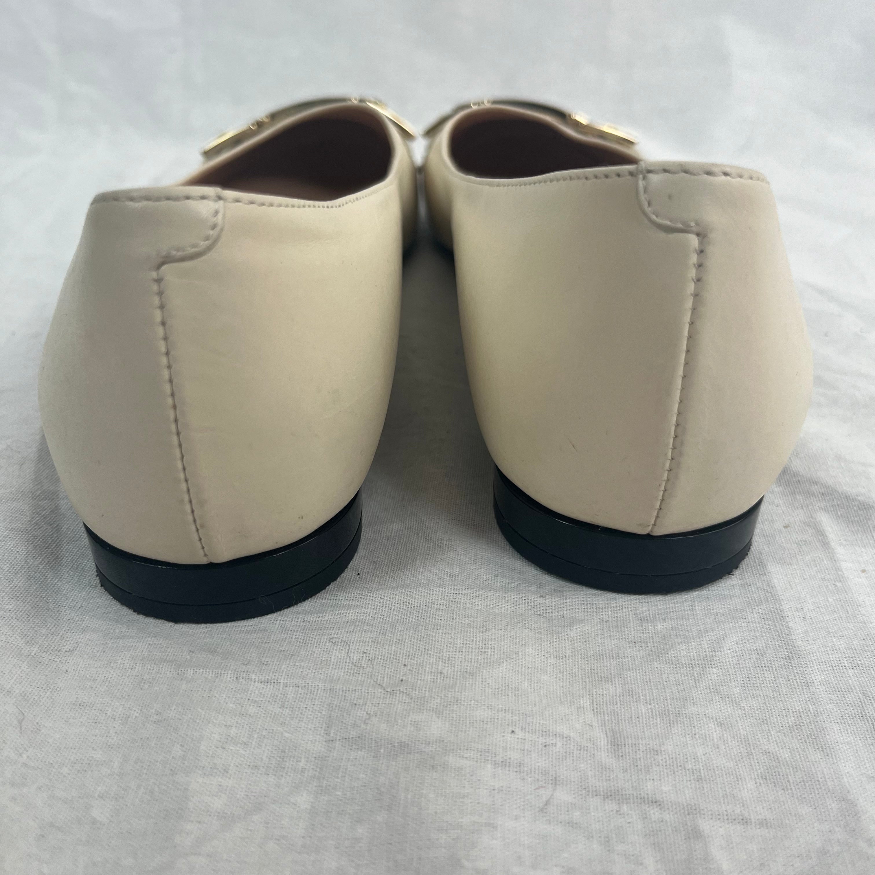 Tods Ivory & Aubergine Toe Cap Leather Ballet Pumps 38.5